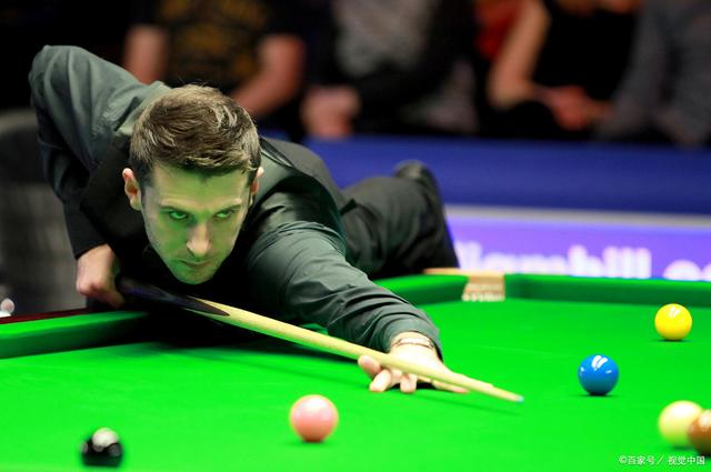 色的球衣中 色的球衣中